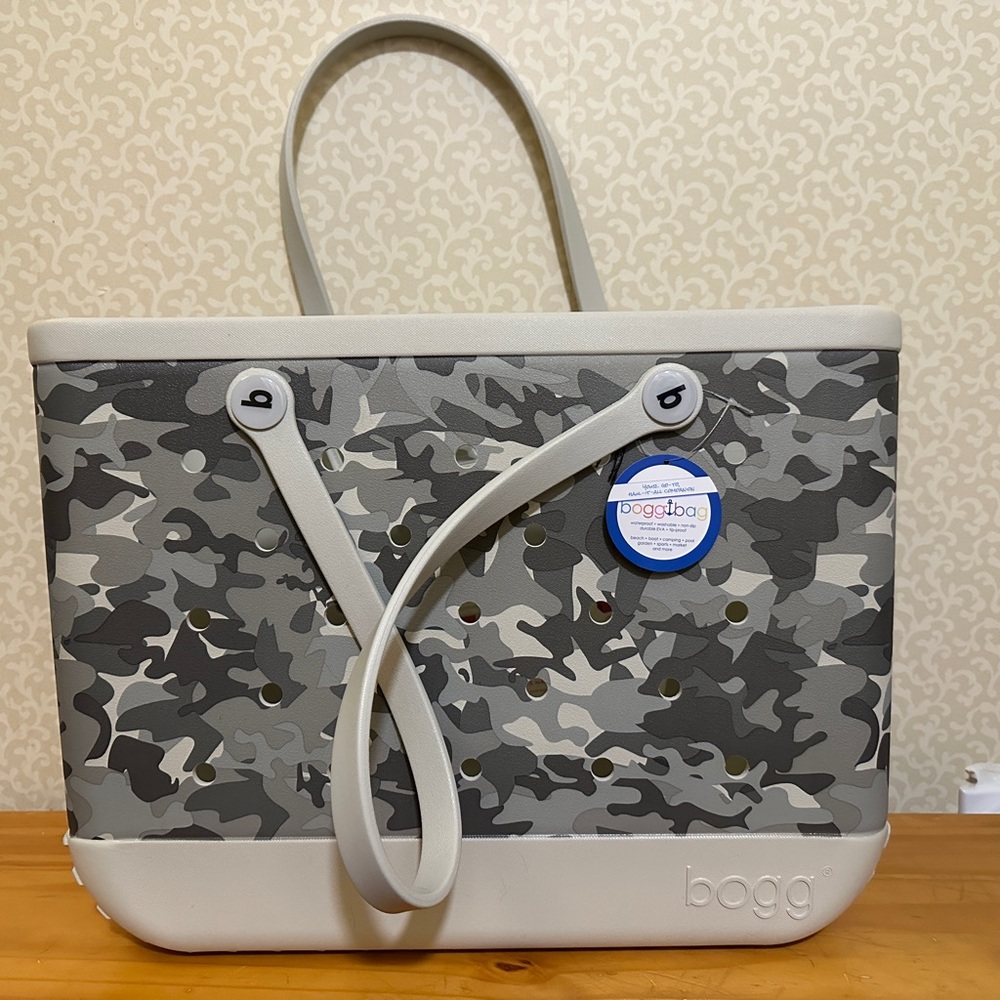 Grey Camo Large BOGG BAG